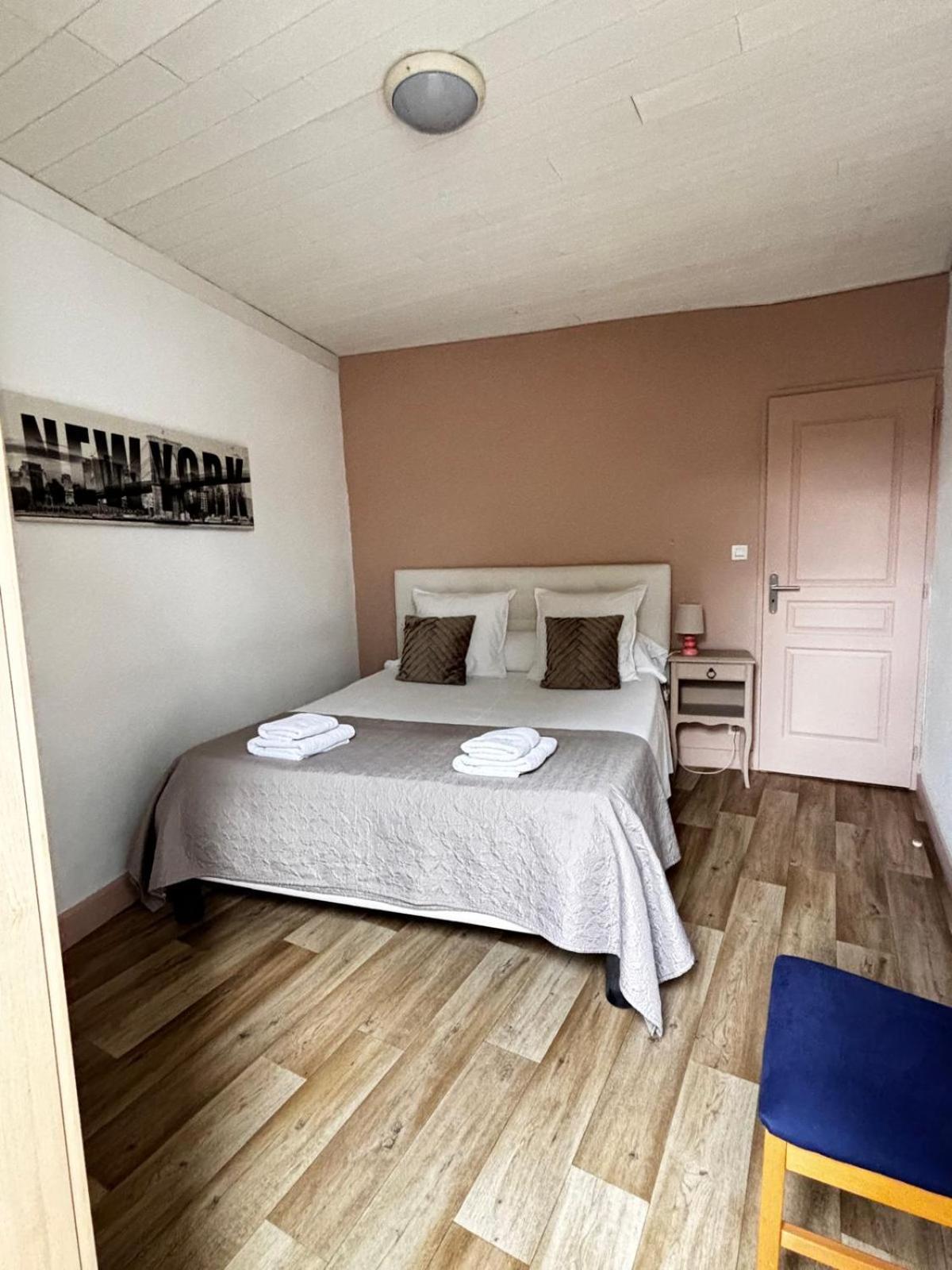 Chez Lucia Appartement Climatise Périgueux المظهر الخارجي الصورة
