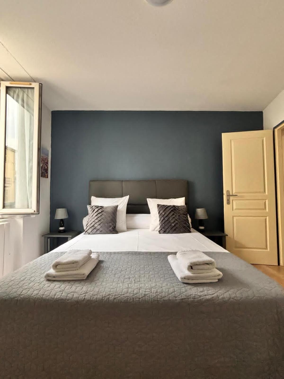 Chez Lucia Appartement Climatise Périgueux المظهر الخارجي الصورة
